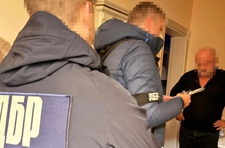 The son of MP Lopushanskyi received a suspicion of embezzling the budget of a village council in the Lviv region