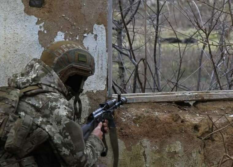   1,5       ,  DeepState