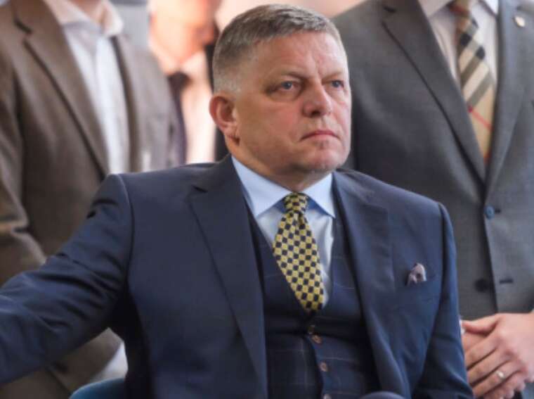 У Словаччині опозиція знову ініціює голосування за вотум недовіри Фіцо та його уряду