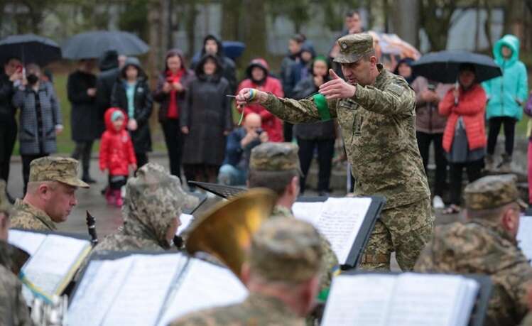 Львівський військовий оркестр відправляють піхотою на передову, - Федина