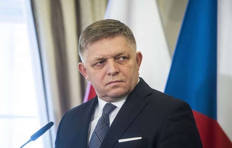 Фіцо звинуватив Україну в причетності до "масованої кібератаки"