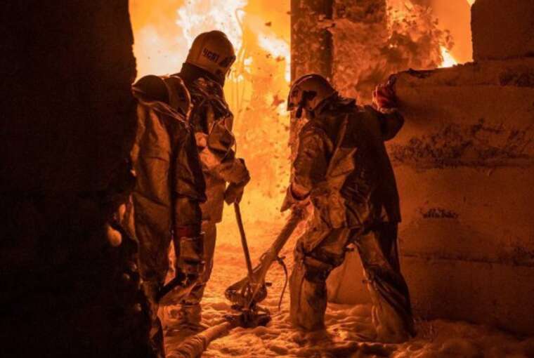 В Хмельницкой области в результате прилета "Шахедов" пострадал цех одного из предприятий