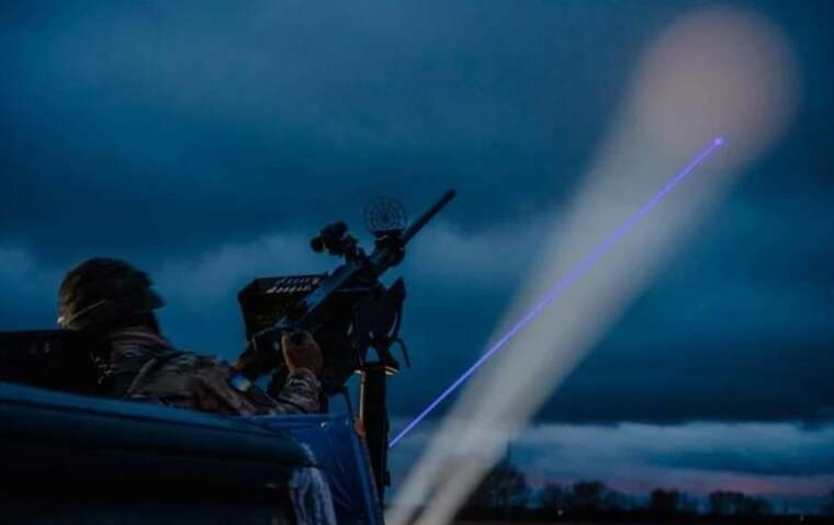 В Харькове слышны взрывы: работает ПВО