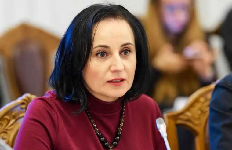 В Україні хочуть зменшити пенсії для чиновників, - Жолнович