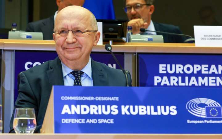 Еврокомиссар обратился с призывом к созданию "Европейского космического щита"