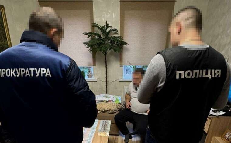 На Дніпропетровщині медики допомагали ухилянтам отримати фіктивну інвалідність для виїзду за кордон