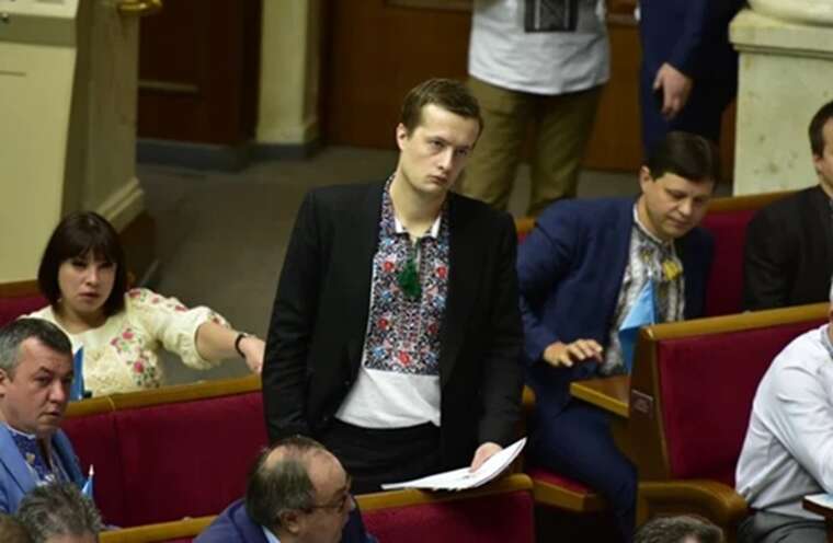 На майно сина Порошенка наклали арешт