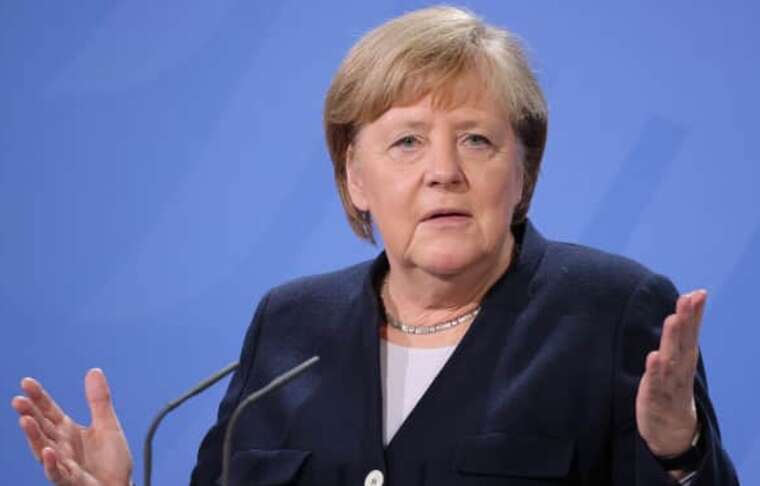 Меркель висловила критику на адресу кандидата на пост канцлера Німеччини від ХДС Мерца