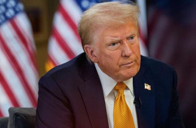 Трамп проводить "важливі переговори" з РФ з метою завершення війни в Україні