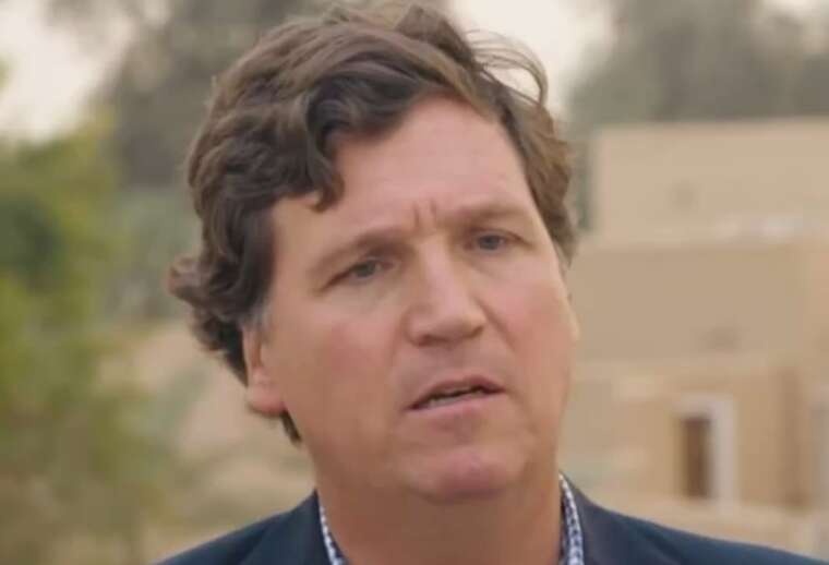 Американський пропагандист Такер Карлсон назвав Зеленського «диктатором»