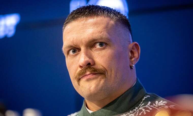 Усик розповів про кумедний випадок на тренуванні: "Ти знаєш, що міг померти?"