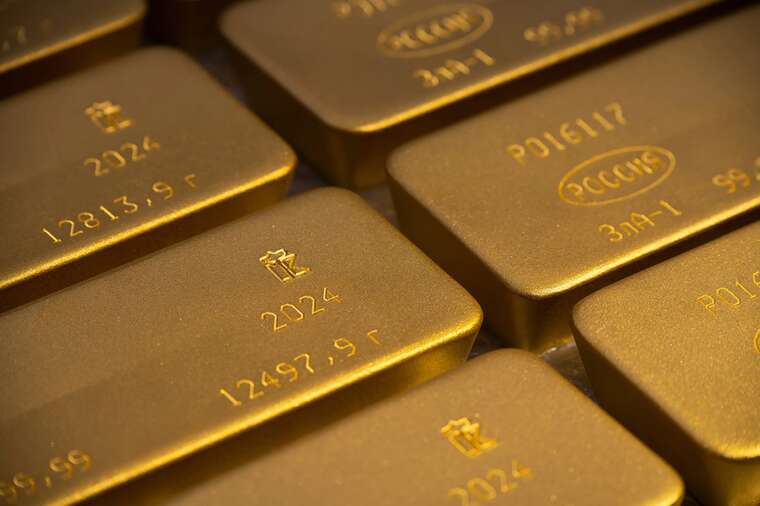 Золото оновило історичний максимум: досягло позначки в 2800,99 долара за унцію