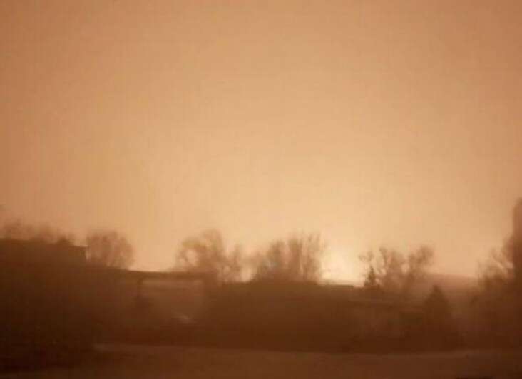 У російському Волгограді вночі лунали вибухи: БпЛА атакували місцевий НПЗ