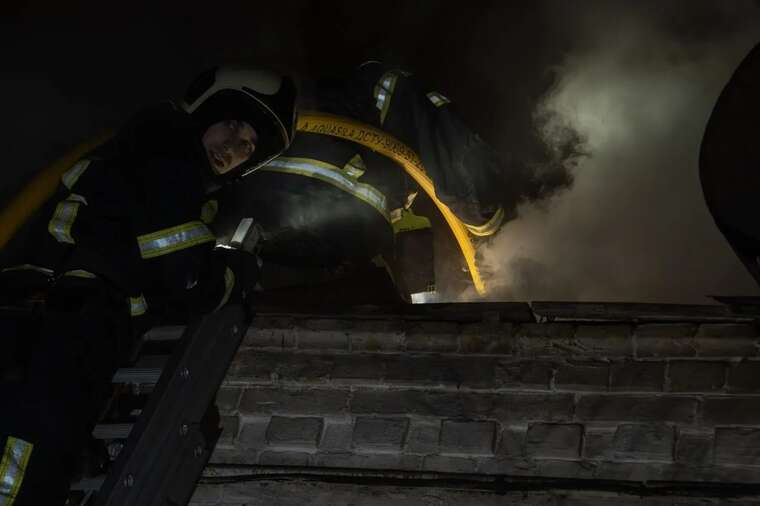 У центрі Києва сталася пожежа: є загиблий