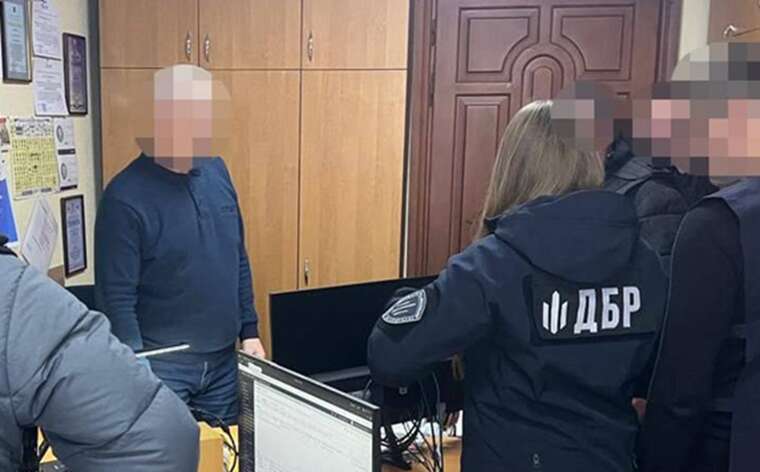 На Вінниччині повідомлено про підозру чиновнику ДСНС: закупив спецзасоби за завищеними цінами