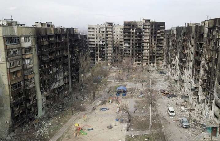 The authorities of occupied Mariupol have approved a new "flag" and "coat of arms"