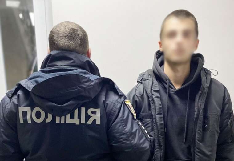 In Chernihiv, an 85-year-old resident gave a fraudster 109,000 hryvnias