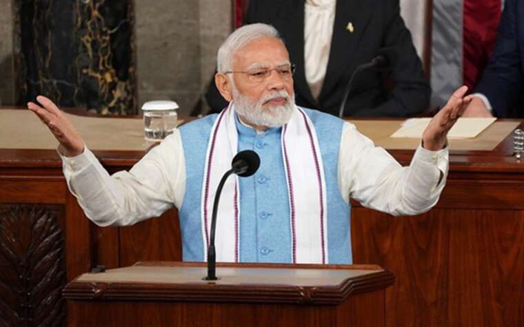 Bloomberg: Моді запросили в Вашингтон на зустріч з Трампом