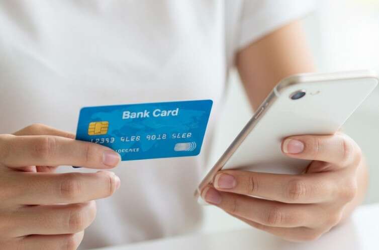 Мешканка Чернігівщини втратила 200 тисяч гривень через шахрайський дзвінок від "співробітника банку"