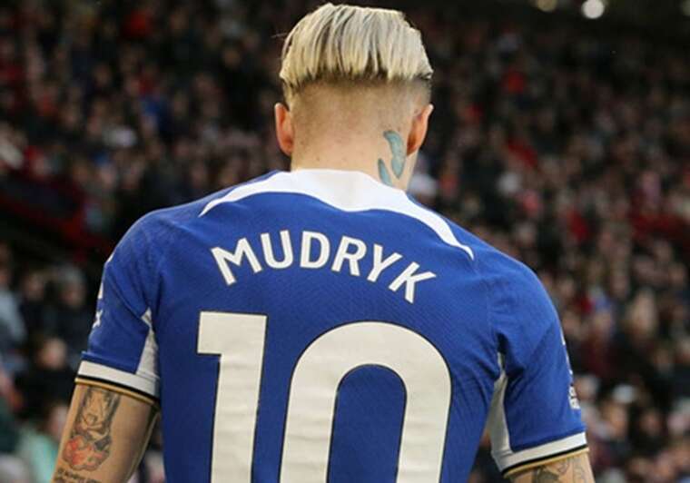 Як "Челсі" вчинив із "допінговим" Мудриком перед плей-оф Ліги конференцій