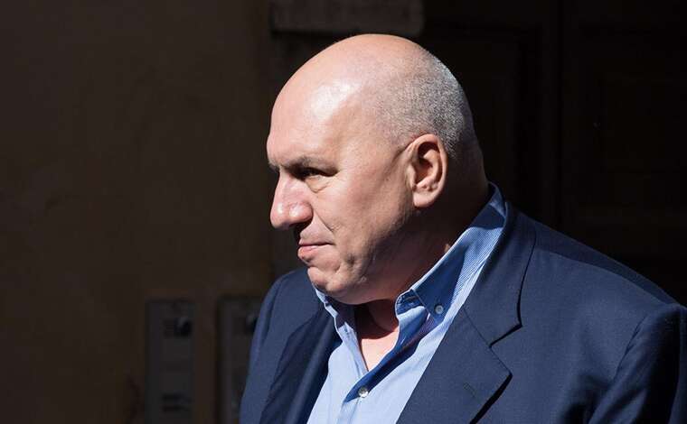 В Італії шахраї вкрали величезні суми, імітуючи голос міністра оборони Гвідо Крозетто