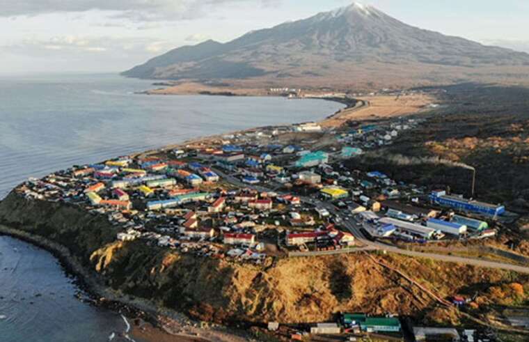 Прем’єр-міністр Японії знову зажадав повернути Курили після семирічної перерви