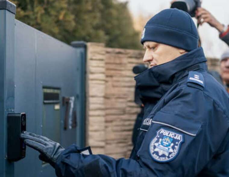 В Польше задержали экс-министра юстиции Збигнева Зёбра из-за скандала с Pegasus