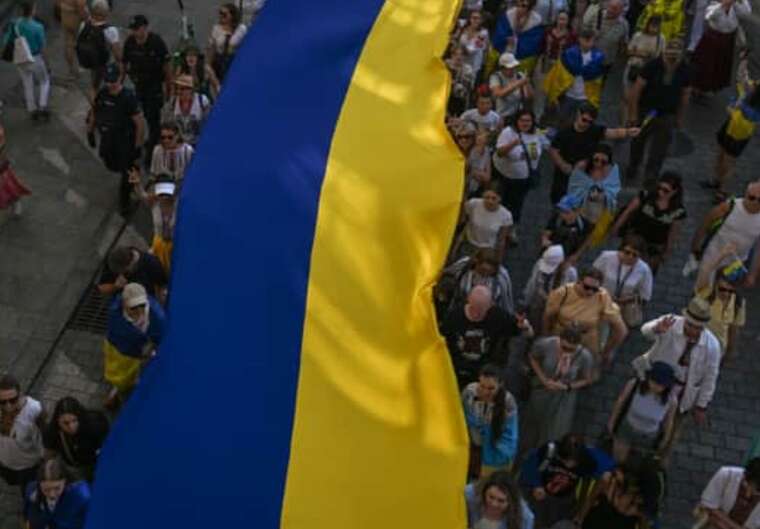 46% українців вважають, що справи в країні йдуть у неправильному напрямку, - опитування