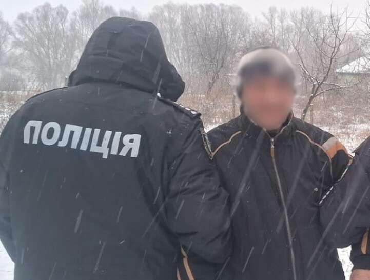 На Чернігівщині затримано підозрюваних у нападі на пенсіонерів з метою пограбування
