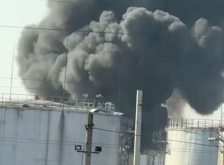 In Odesa, an oil depot is on fire