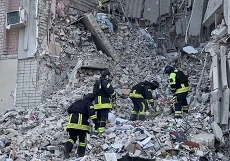У Херсоні під завалами знайшли тіло мами поранених двійнят