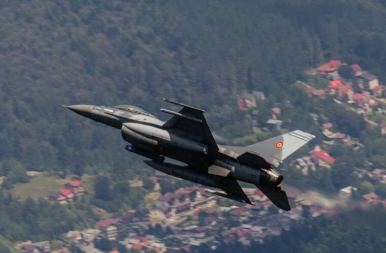 Бельгія відклала поставку Україні 30 літаків F-16