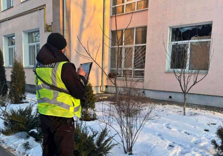 У ДСНС показали масштаби руйнувань після атаки "шахедів" у Бориспільському районі Києва