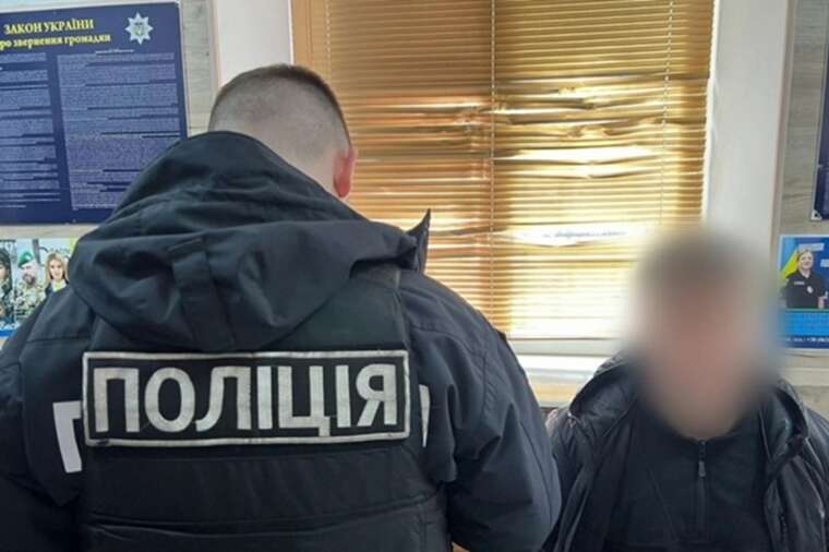 В Одесі чоловік розпилив газ і стріляв у працівника ТЦК