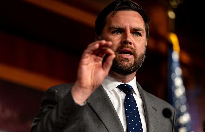 Зеленський "не зрозумів", що потрібно швидко завершити війну, - Ді Венс