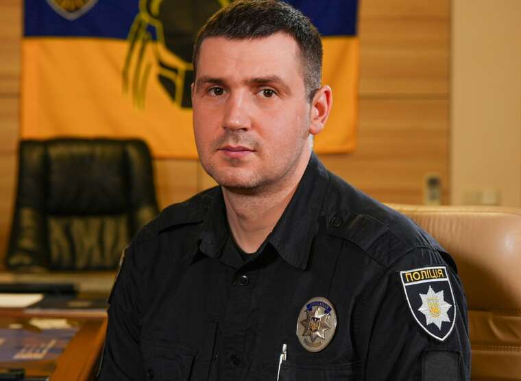 «Один хибний рух коштував крісла начальнику Одеської патрульної поліції Рубану», — журналістка