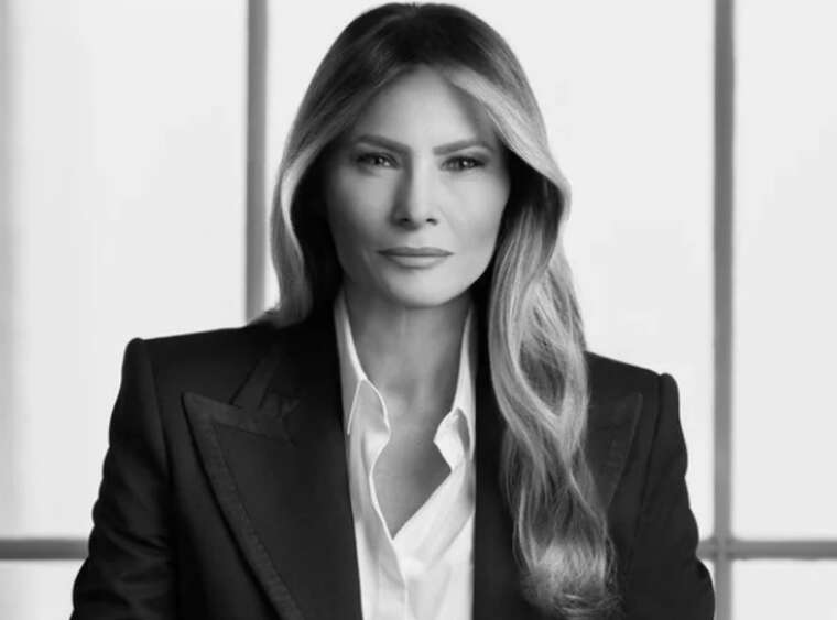 С чем связано отсутствие Мелании Трамп на публичных мероприятиях в течение месяца?