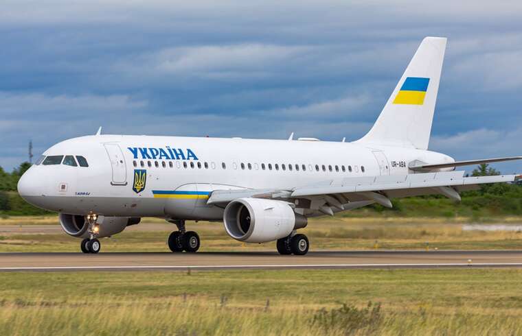 The plane of Zelenskyy took off from Poland towards the USA