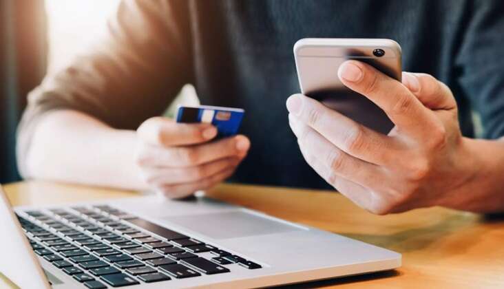 Transfer from card to card: for which money transfers the account will be closed