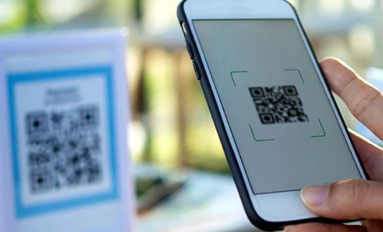 У Кіберполіції попередили киян про нову схему шахрайства з QR-кодами в громадських місцях