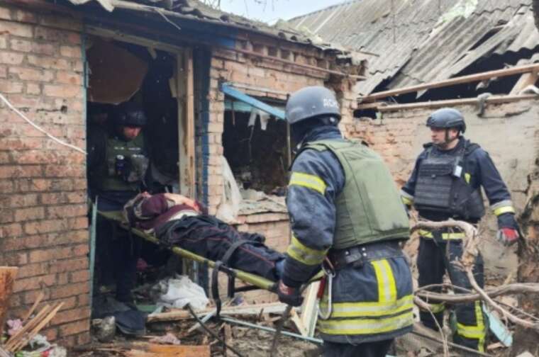 Russian troops shelled Nikopol: three people were injured