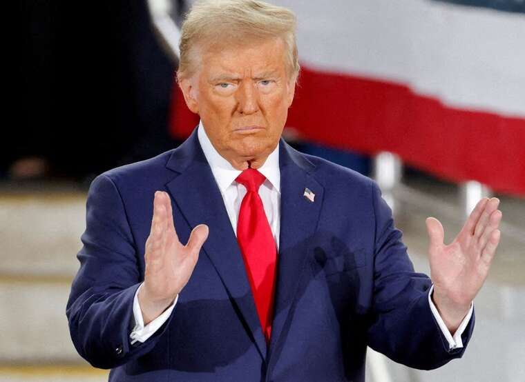 The issue of stopping military support to Ukraine has not been discussed yet, - Trump