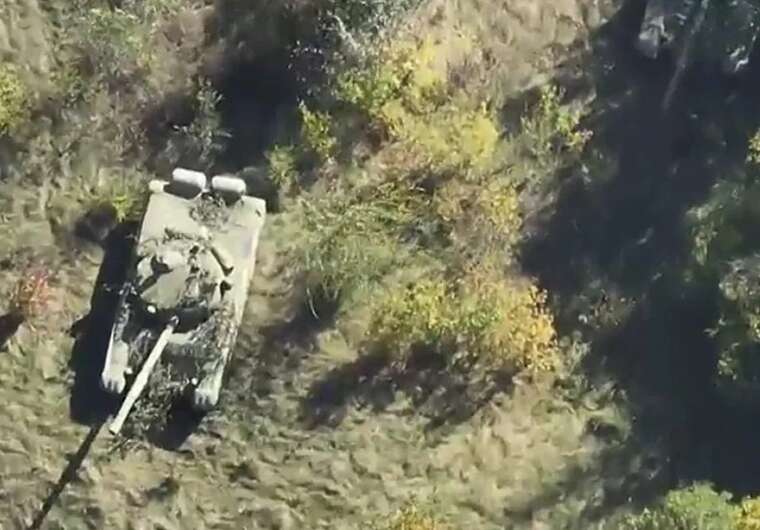 Росія та Україна все більше розгортають "технологічні" танки-приманки, - Forbes