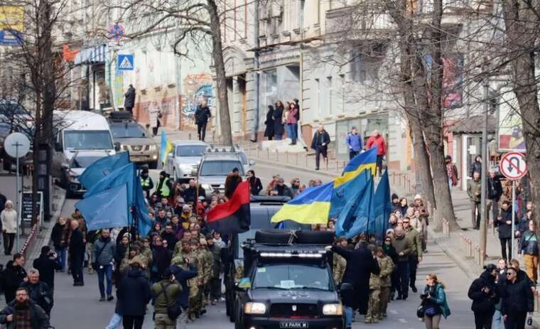 У Києві відбулося прощання із захисником України Василем Ратушним