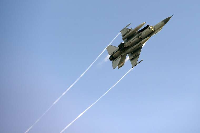 Бельгія на рік відклала постачання винищувачів F-16 в Україну, – прем’єр-міністр Бельгії