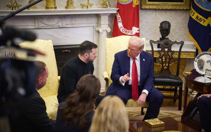 Адміністрація Трампа погрожувала Україні розкриттям корупції перед візитом Зеленського в Білий дім