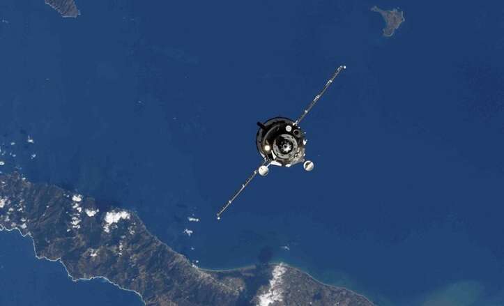 Україну залишили без супутникових знімків Maxar: "Не тільки по Росії, а в цілому"