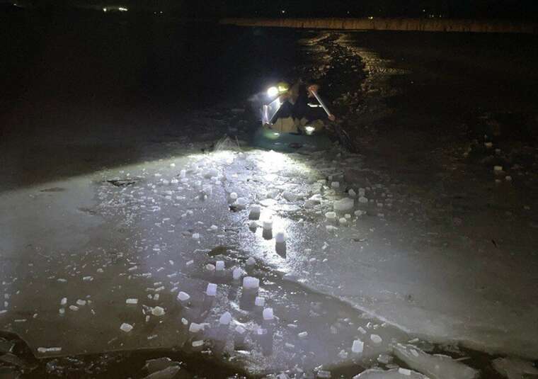 На Кіровоградщині троє підлітків провалилися під кригу: трагедії уникнути вдалося