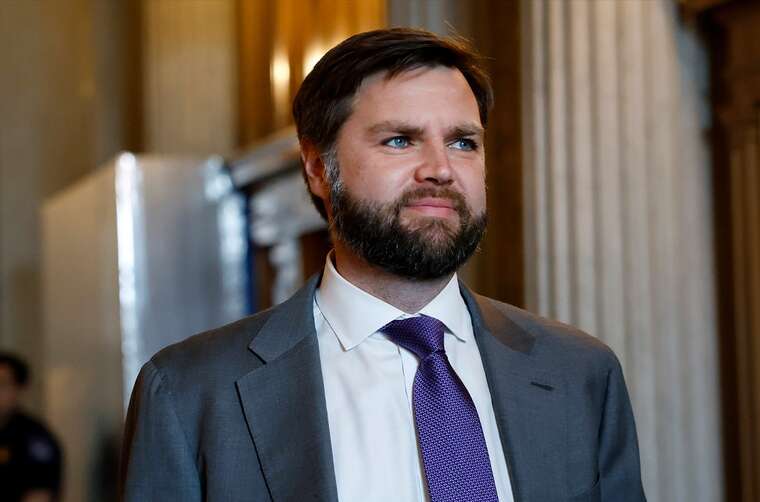 Венс про проукраїнських активістів: "Переслідувати трирічну дитину – це дно"