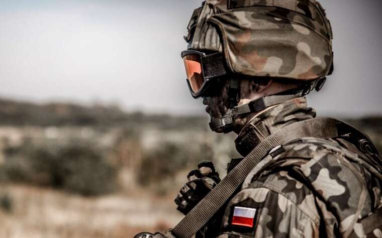 Понад 86% поляків висловлюються проти відправлення військ до України